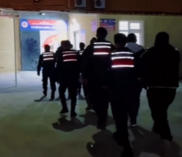Jandarma’dan Göçmen Kaçakçılığına Darbe: 4 Tutuklama