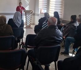 Umre Yolcularına Aşı ve Bilgilendirme Yapıldı