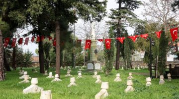 Biga Şehitliği’nde Gurur Günü