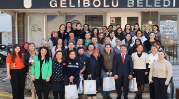 Belediye Hizmetlerine Kadın Eli Değiyor