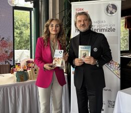 “Nebahat” Romanı İçin Anlamlı Buluşma