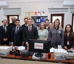 Gelibolu Atatürk Kültür Merkezi’nde Bayramlaşma Yapıldı