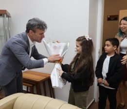 Belediye Başkanlığı Koltuğu Geleceğin Mimarlarına Emanet