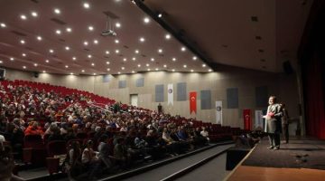 ÇOMÜ’de “Firavunla Yüz Yüze” Sahnelendi