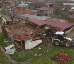 Çanakkale’de 21 Kaçak Yapı Daha Yıkıldı