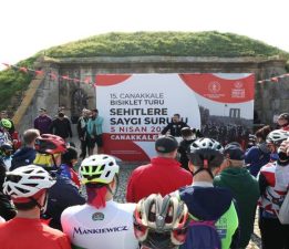 Çanakkale’de 1050 Bisikletçi Şehitler İçin Pedala Bastı