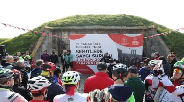 Çanakkale’de 1050 Bisikletçi Şehitler İçin Pedala Bastı