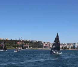 Çanakkale’de Uluslararası Yat Yarışları Heyecanı Başladı