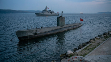 Dumlupınar Denizaltısı Şehitlerini Saygıyla Anıyoruz