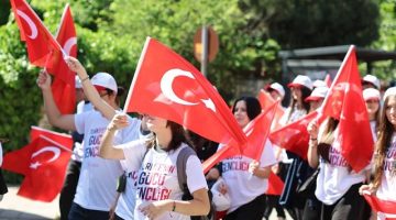 Gençlik Ata’nın İzinde Geleceğe Yürüdü