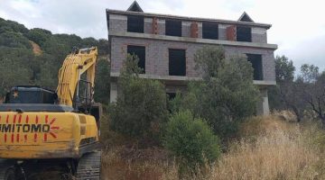 Çanakkale’de Kaçak Yapılara Balyoz