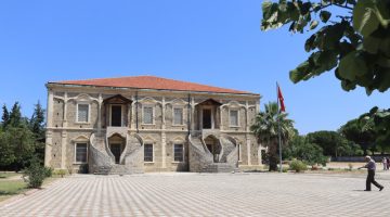 Dünyanın En Büyük Mevlevihanesine Haksızlık Ediliyor