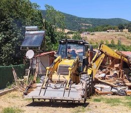 Çanakkale’de 16 Kaçak Yapı Yıkıldı