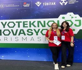 ÇOMÜ’lü Gençlerden TEKNOFEST’te Biyoteknoloji Çıkarması