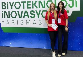 ÇOMÜ’lü Gençlerden TEKNOFEST’te Biyoteknoloji Çıkarması