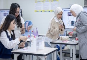Çin Kadınlar İçin Dijital Teknolojileri Nasıl Kullanıyor?
