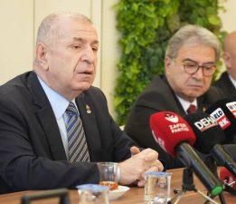 Ümit Özdağ’dan Sert Ekonomik Eleştiriler